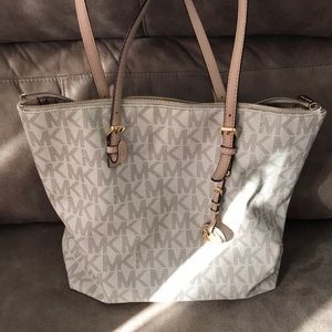 Michael Kors white purse